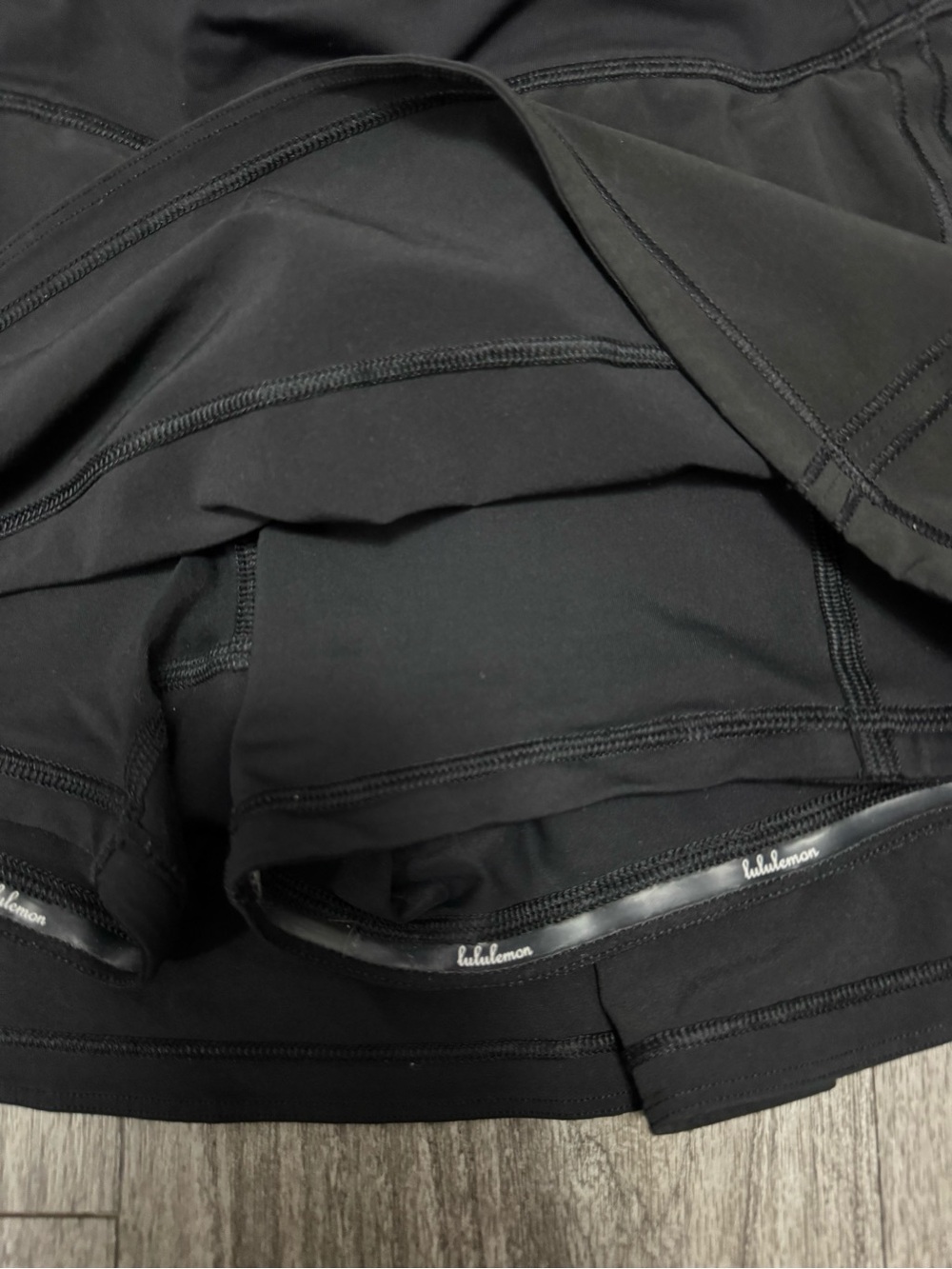 Lululemon Pace Rival Skirt 3.5” inseam - Picture 4 of 5